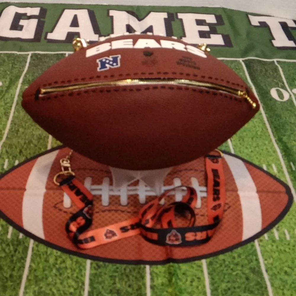 CHICAGO BEARS LIMITED EDITION HANDMADE Football Purse (GOOOOO BEARS) 🏈 - Picture 12 of 17